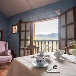 卡萨莱斯帕奇乐思公寓式酒店 Campiellos