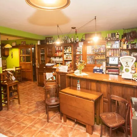 卡萨莱斯帕奇乐思公寓式酒店 公寓 *