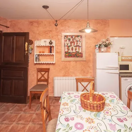 Casa Les Pedroses Apartment Campiellos