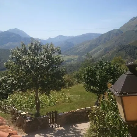 Casa Les Pedroses Campiellos